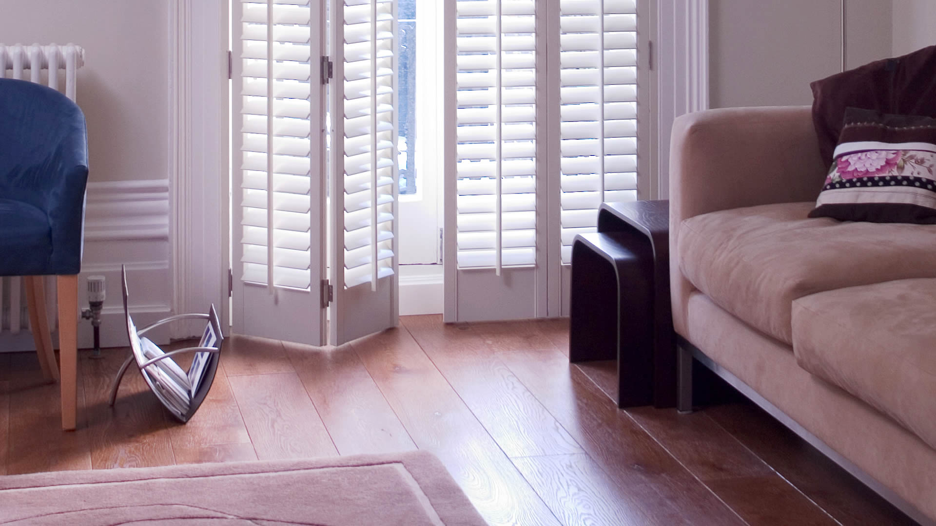 Plantation shutters In a wide range of coulours and sizes to suit any window